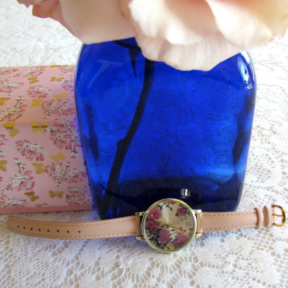 PINK WRIST WATCH, NEW ACCUTIME LADIES ROSE THEME, SECOND HAND, ROMAN NUMERALS - Picture 6 of 7